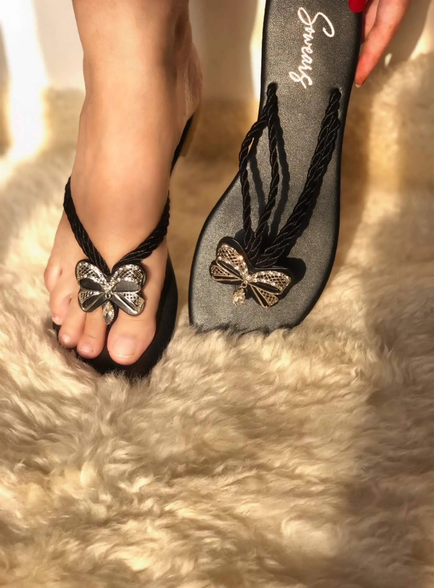 Duo Strap Butterfly Slides In Black