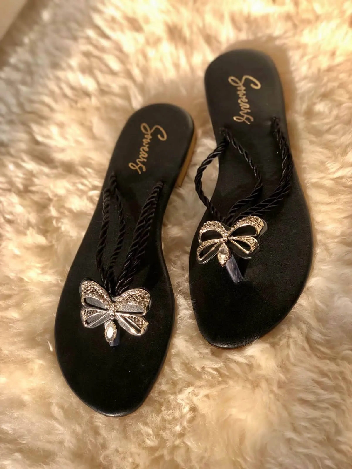 Duo Strap Butterfly Slides In Black