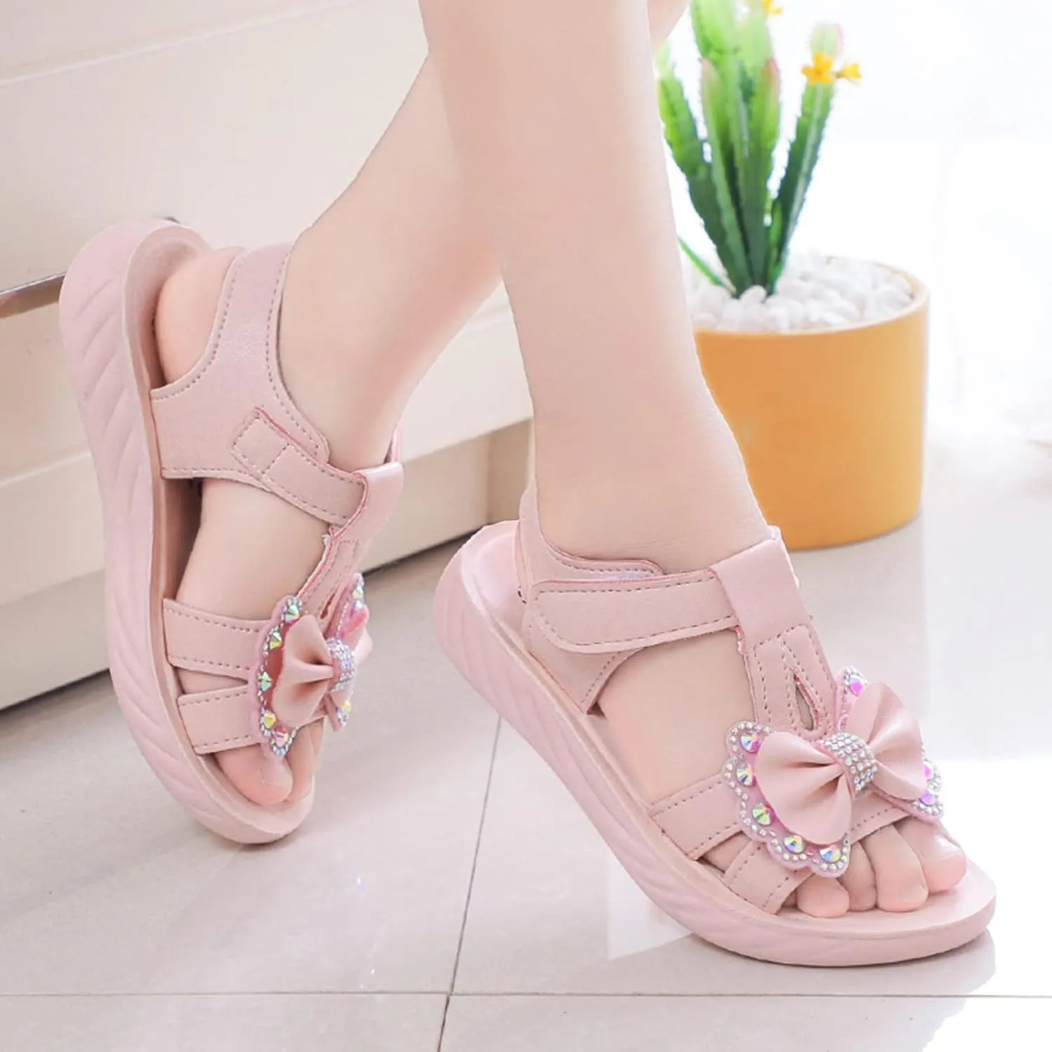 Girls Princess Rhinestones Bow Flat Sandals Open Toe Soft Sole T Strap Cute Dress Up Shoes for 4 to 12 Years Kids