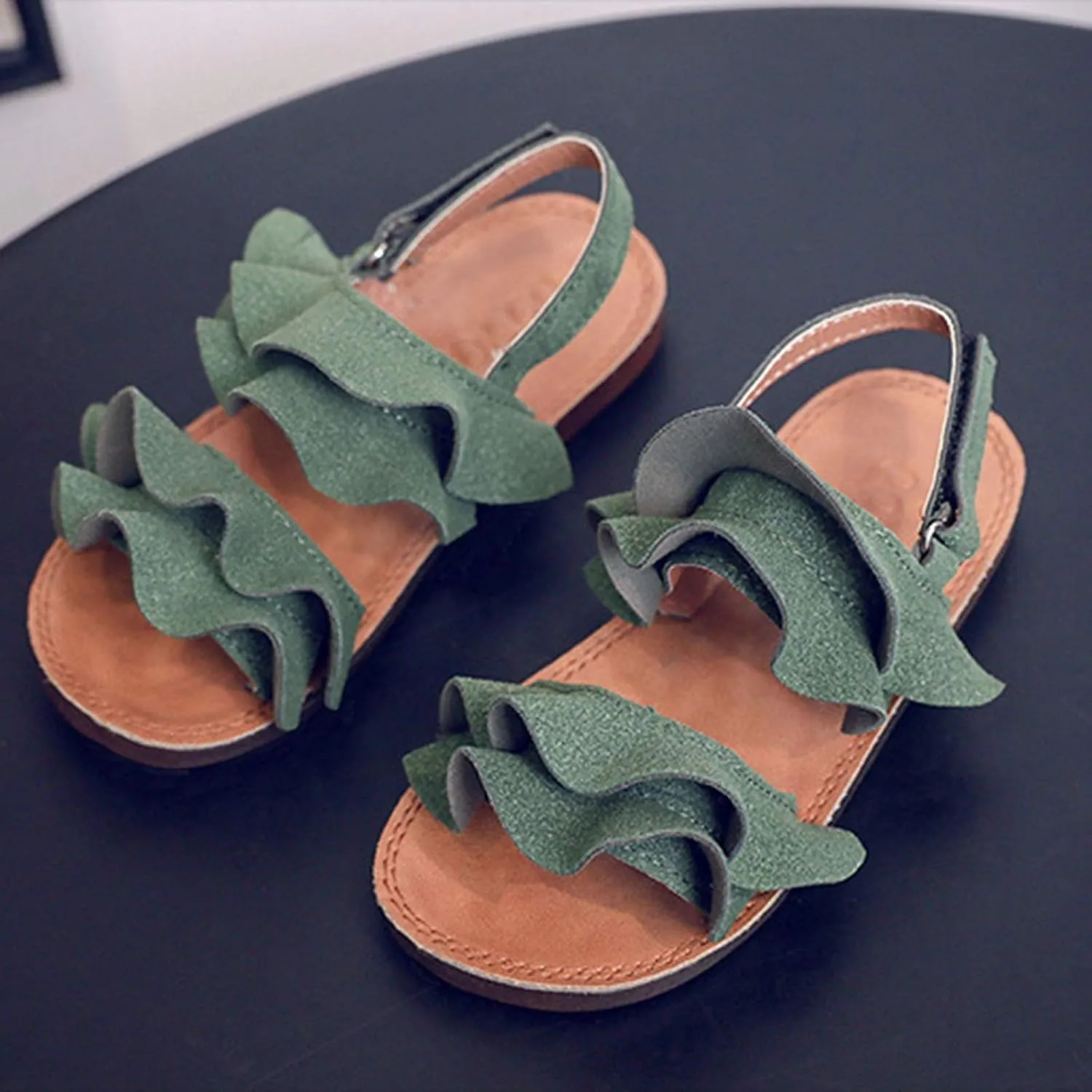 Kids Girls Ruffle Sandals Anti-Slip Open Toe Breathable Outdoor Beach Plat Shoes Slip On Slippers Girls Sandals