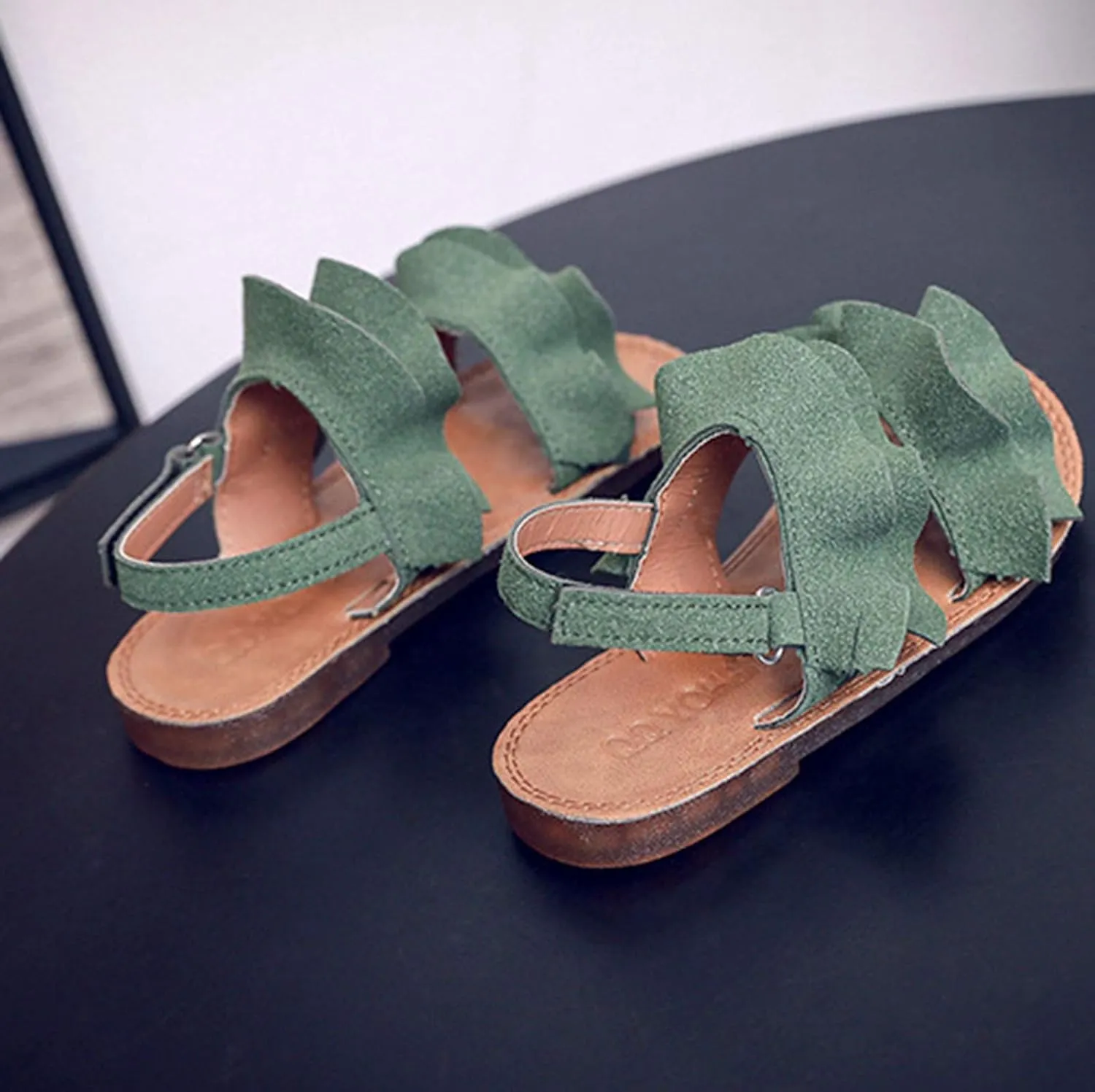 Kids Girls Ruffle Sandals Anti-Slip Open Toe Breathable Outdoor Beach Plat Shoes Slip On Slippers Girls Sandals