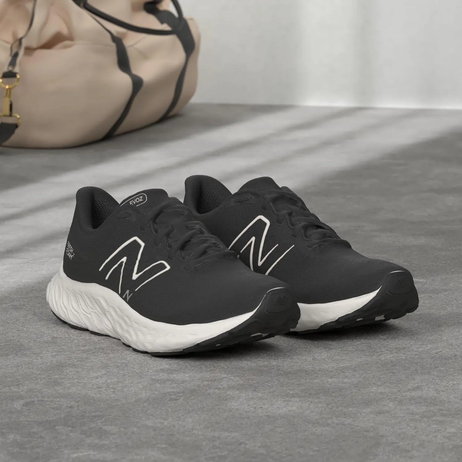 New Balance Women's Fresh Foam X EVOZ V3 Running Shoe