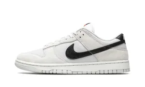 NIKE DUNK LOW CERTIFIED FRESH