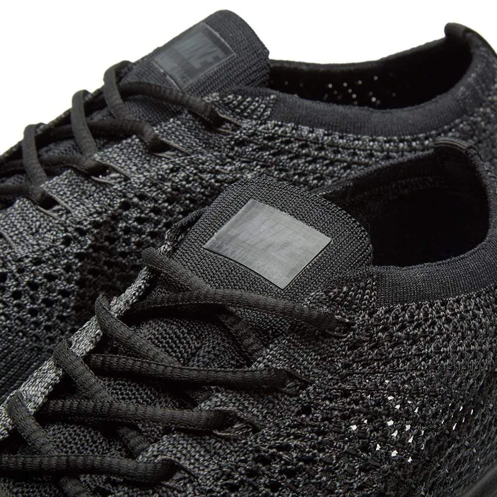 Nike Flyknit Racer Triple Black