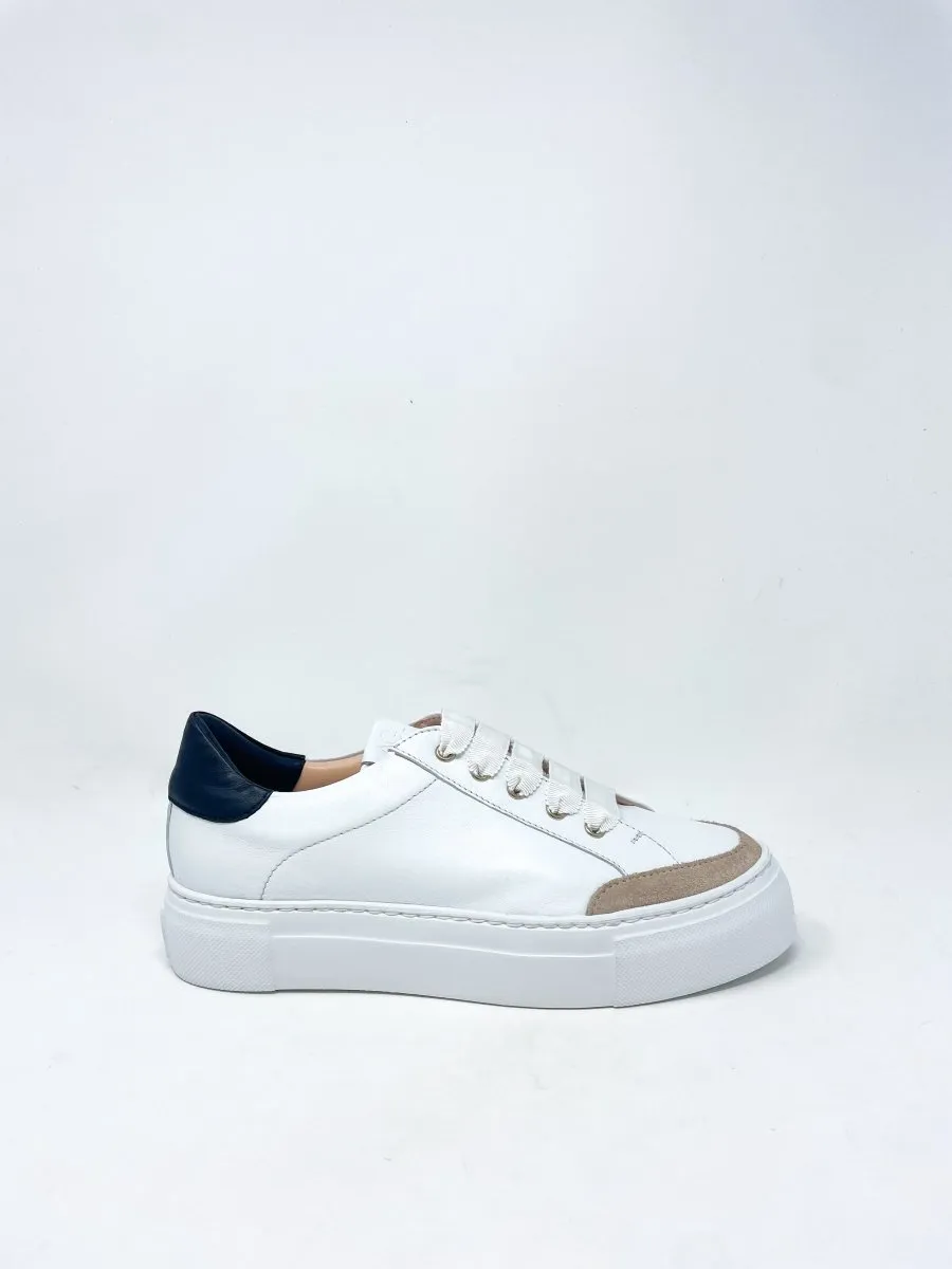 Piera in Neutral/Nero/White