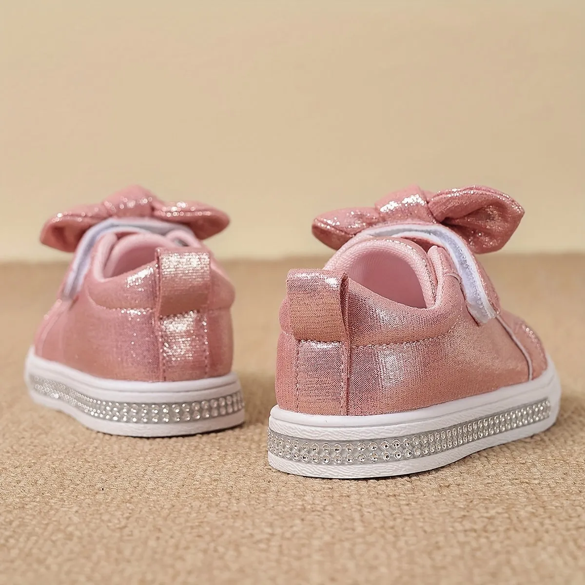 Sequin Sneaker Shoes with Bow and Fabric Lining