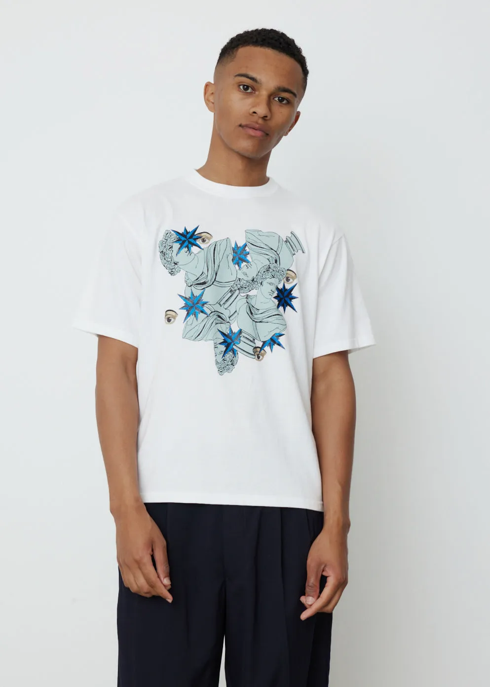 Statue T-Shirt